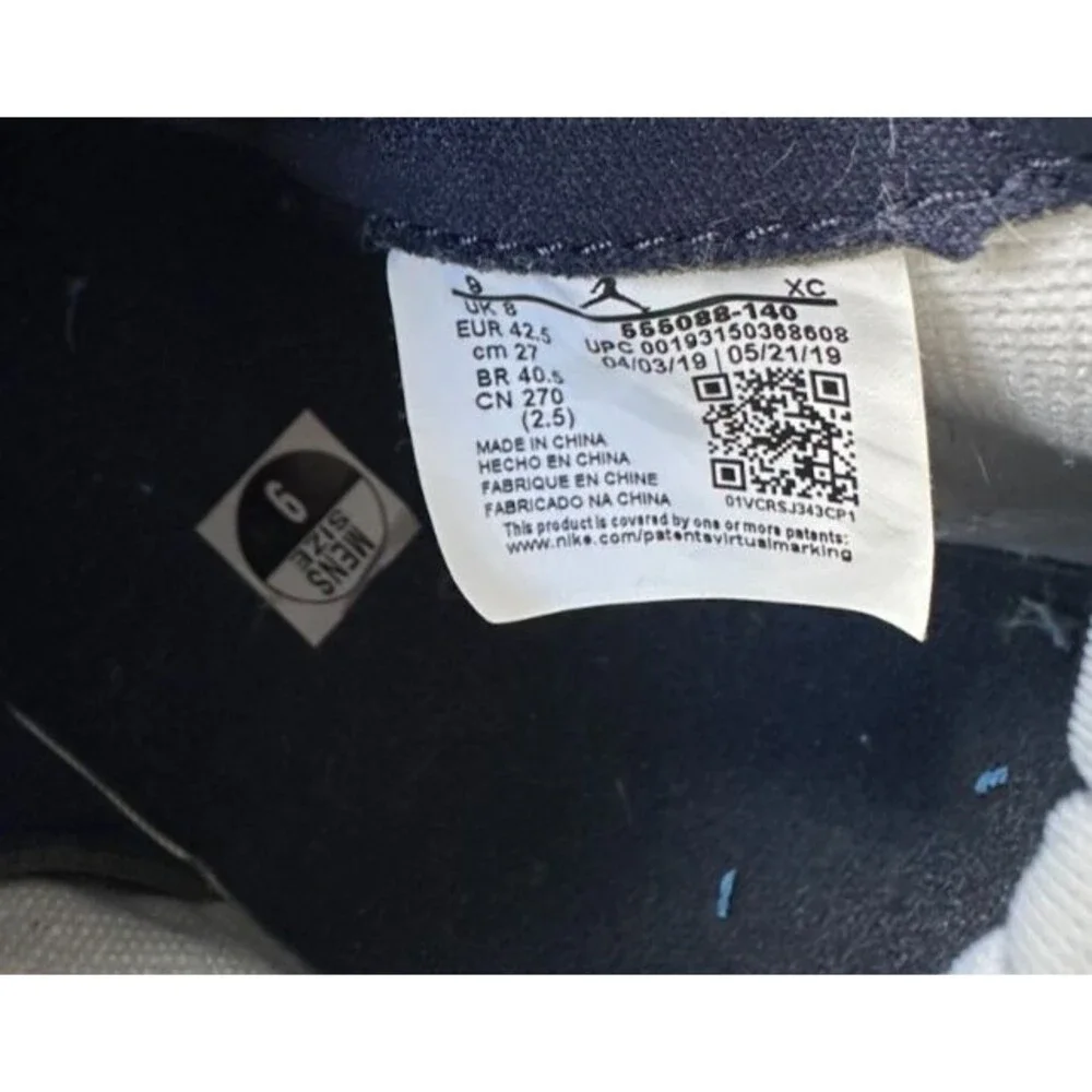 Size 9 - Jordan 1 Retro OG High Obsidian NWOT No nox